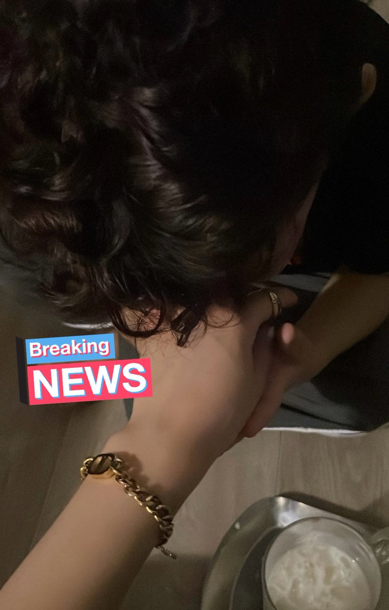 𐙚 tweet media