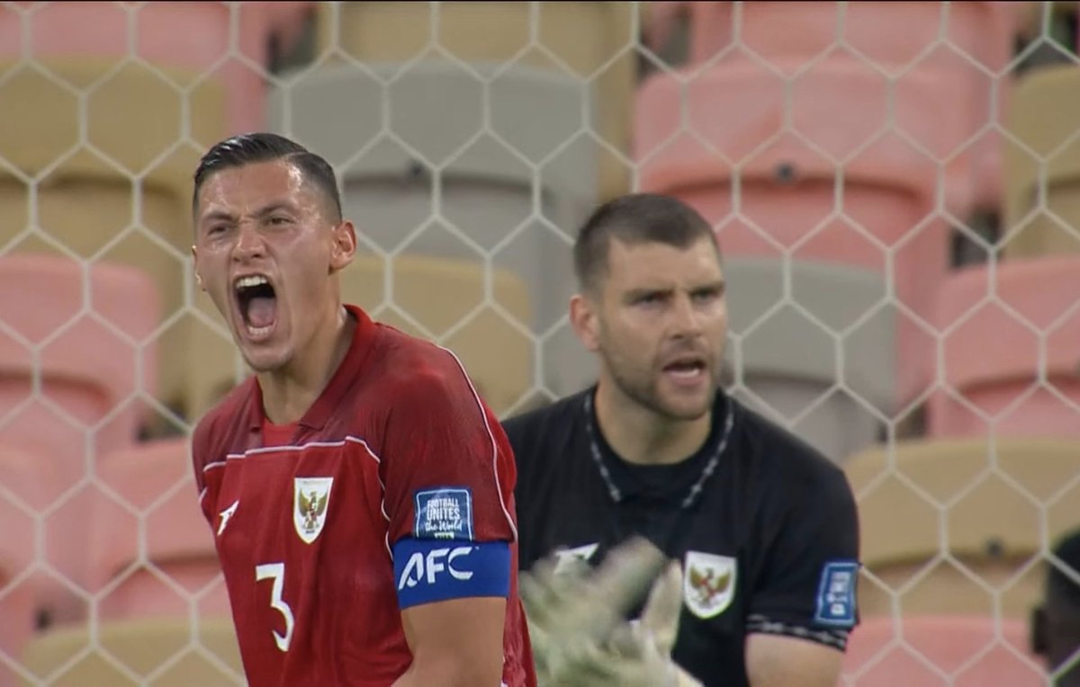 idextratime's tweet image. WOOOYYYY