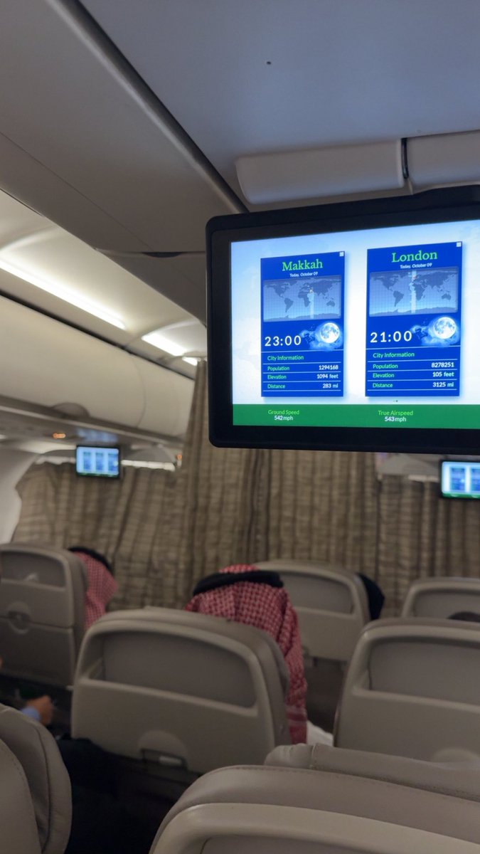 ryany_2015's tweet photo. من أجمل ما تسمتع له في أي رحلة طويلة ،، أحاديث بودكاست :أسمار

 بين أدب وشعر وقصة وقصيدة 
لهؤلاء المميزين 
@abo_asil13 
@abufajr 
@huomod6 

شكراً لكل إبداع تنثرونه في أسمار
متعة سمعية باذخة 🌹 https://t.co/OA6uW8eDC0
