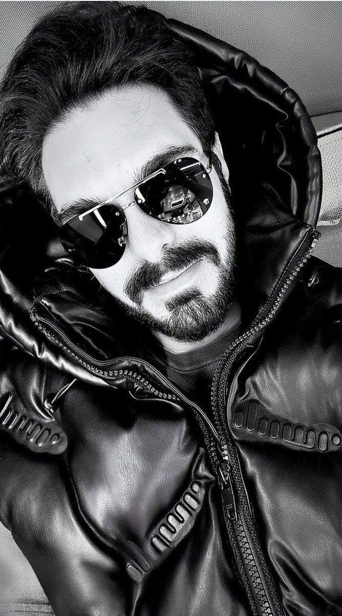 İyi geceler huzurlu uykular dilerim HİC severler ✨️✨️✨️

Halil İbrahim Ceyhan 
#HalilİbrahimCeyhan