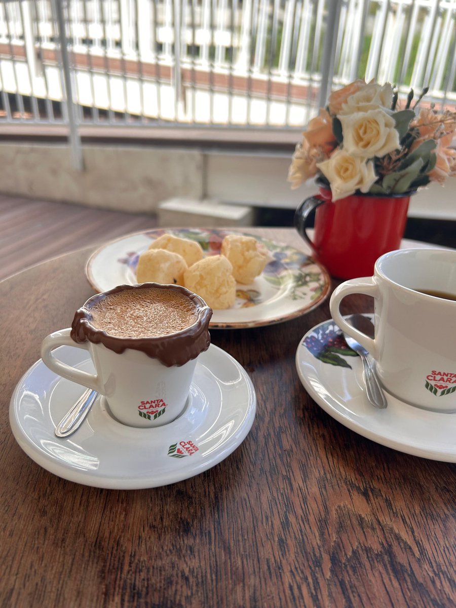 ACallou's tweet photo. Só precisava desse café e a calmaria desse lugar… https://t.co/qE6MUHYh4e