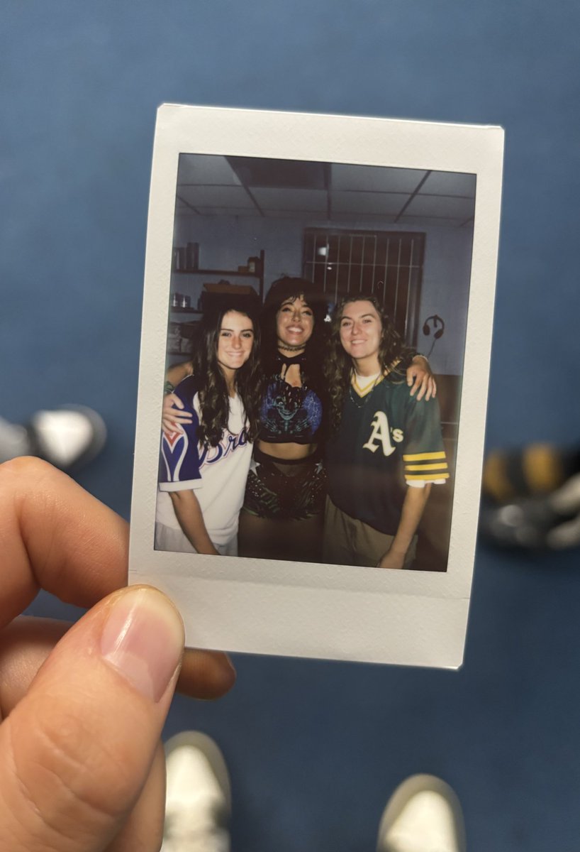 imAnitaVaughan's tweet image. I love wrestling. I love my friends. I love this life. 

@safirewrestler @RayneLeverkusen