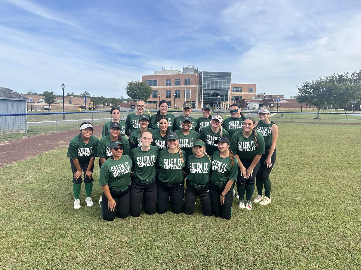 There is still time to donate and support your Mighty Oaks Softball Team! Click the link below to donate and share our page to help spread the word.

Thank you for supporting our team!! 💪🥎

fundraise.givesmart.com/vf/sccmightyoa…