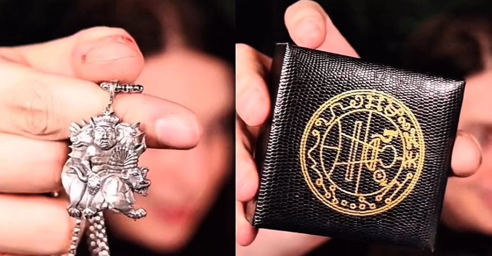 mombaque's tweet image. Olha aí o católico de vocês ensinando pras crianças sobre selo de Goetia, já saquei a dele desde a capa daquela revista