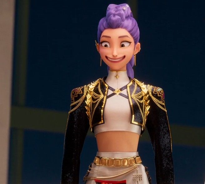 Circlebircle_'s tweet image. Her and her creepy ass smile