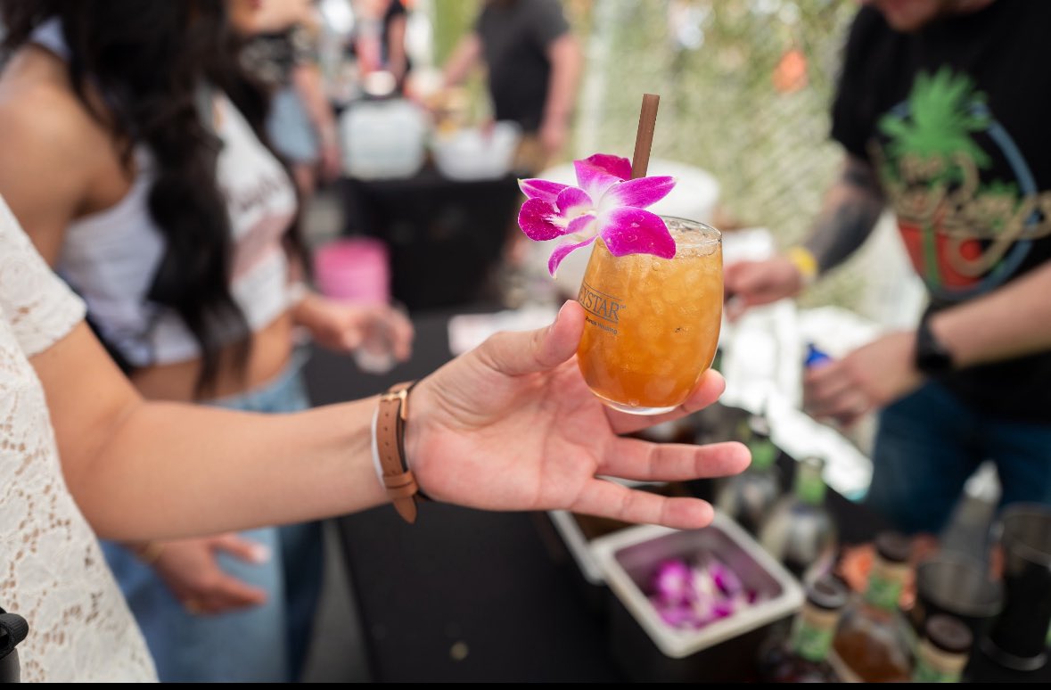 One week until the <a href="/GreystarApts/">Greystar</a> Fall South End Wine &amp; Hops Fest 

Charlotte’s most award winning festival 

Oct 18, 1:00-6:00
At <a href="/lennyboybrewing/">Lenny Boy Brewing Co</a> 

SouthEndWineAndHopsFest.com