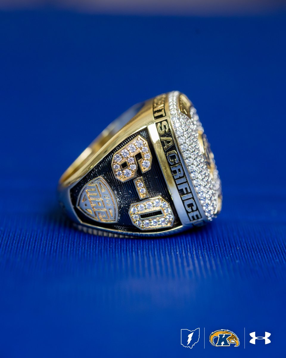 A closer look at the 𝓯𝓲𝓷𝓮 𝓭𝓮𝓽𝓪𝓲𝓵𝓼 of our new 2025 MAC Championship rings 💍