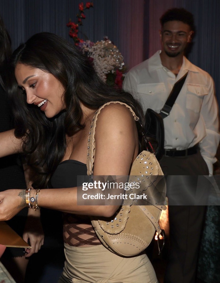 leahnMiguel's tweet image. Miguel always smiling hard asf 😂😂🥰🥰