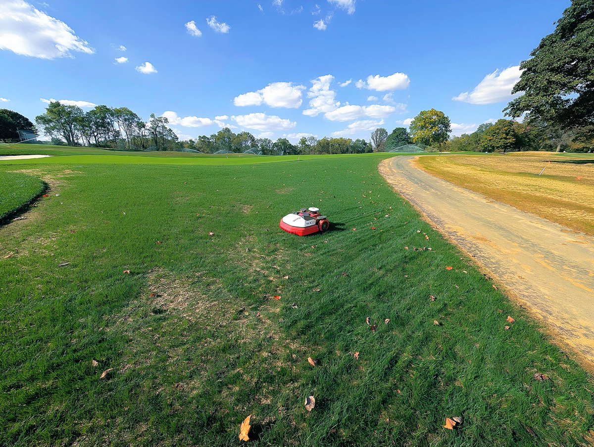 We are blessed to have such a dedicated team to the #OtterCreekRenovation. Willing to lightweight mow grow-in rough on a Saturday afternoon in October to reduce compaction weight and mower stress...😁. #Kress #RenovationTechnology #FirstCutistheDeepest