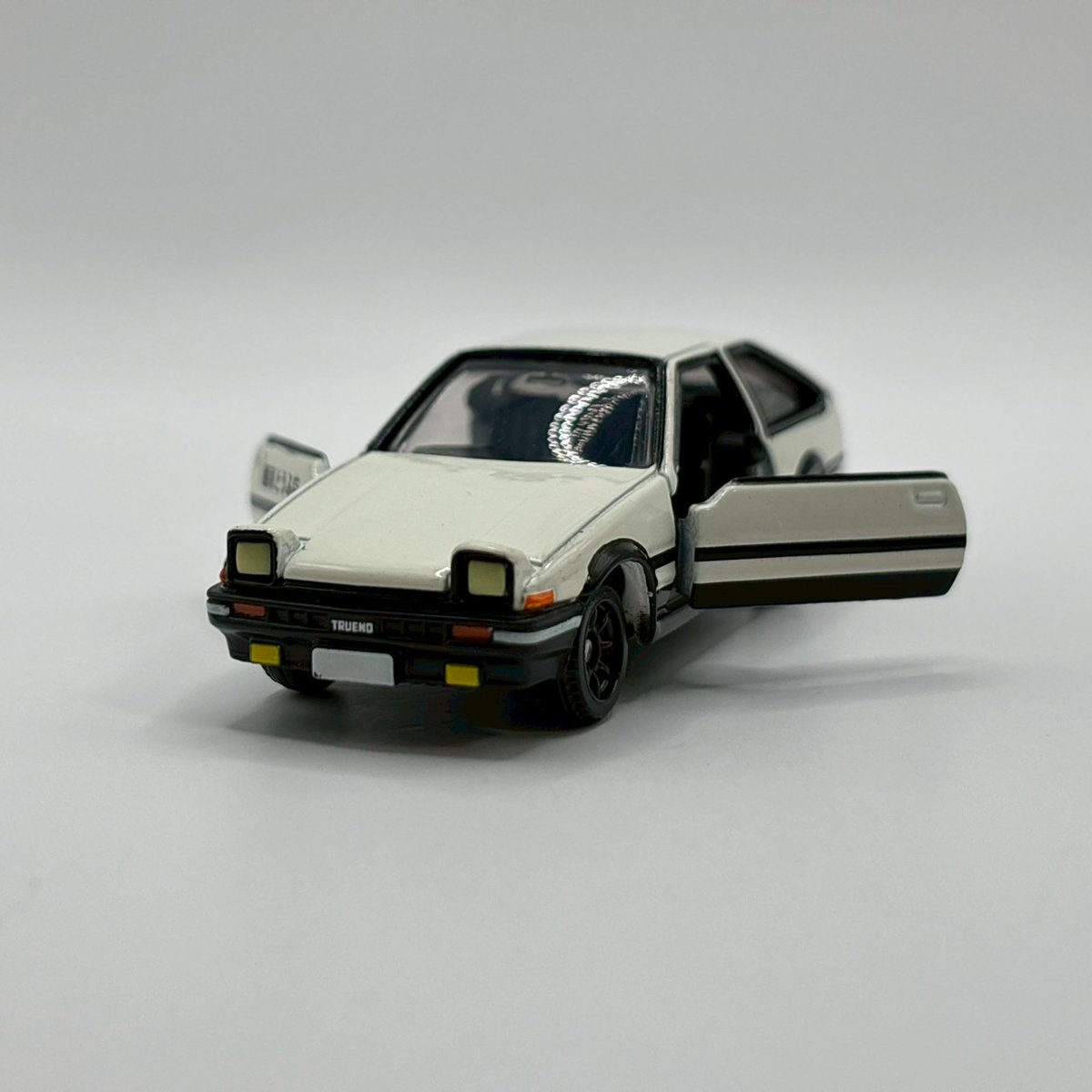 とむ トミカ AE86 トレノ ドリームトミカ 3台セット 頭文字D 新製品