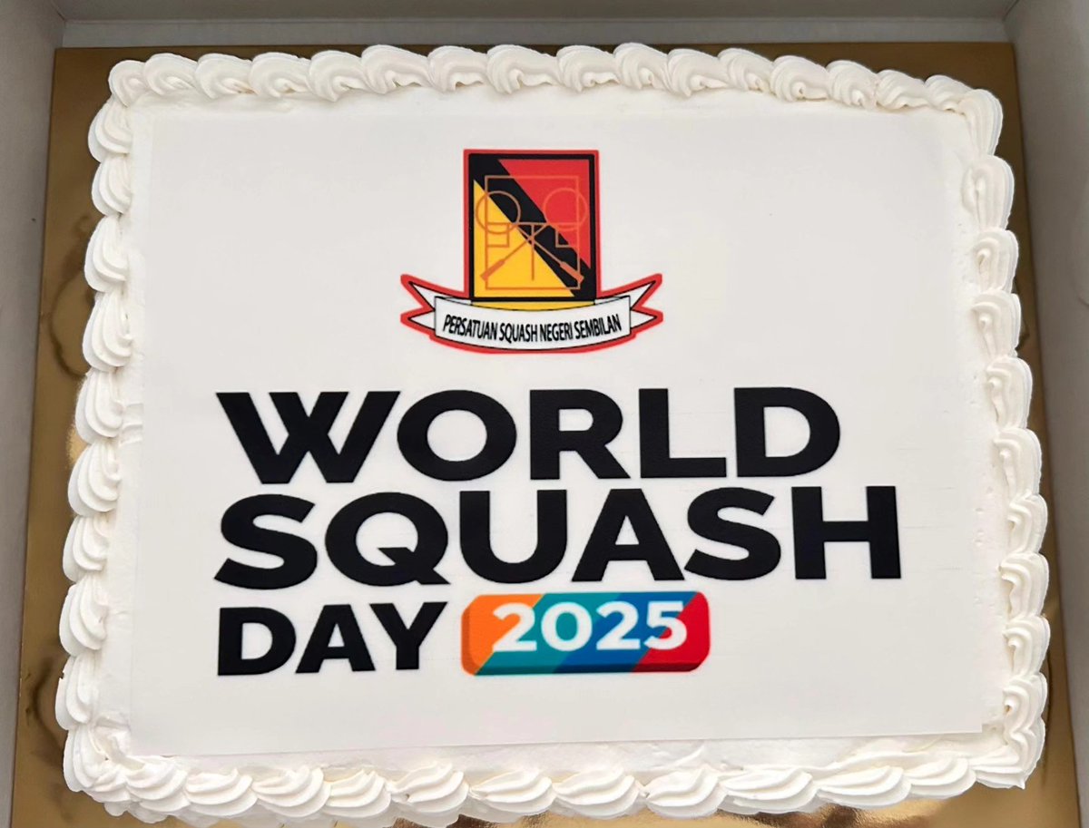 Wonderful World Squash Day cake from Persatuan Squash Negeri Sembilan in Malaysia. Best we've seen so far!!!
<a href="/WorldSquash/">World Squash</a> 
<a href="/SquashUnitedF/">Squash United Foundation</a>
