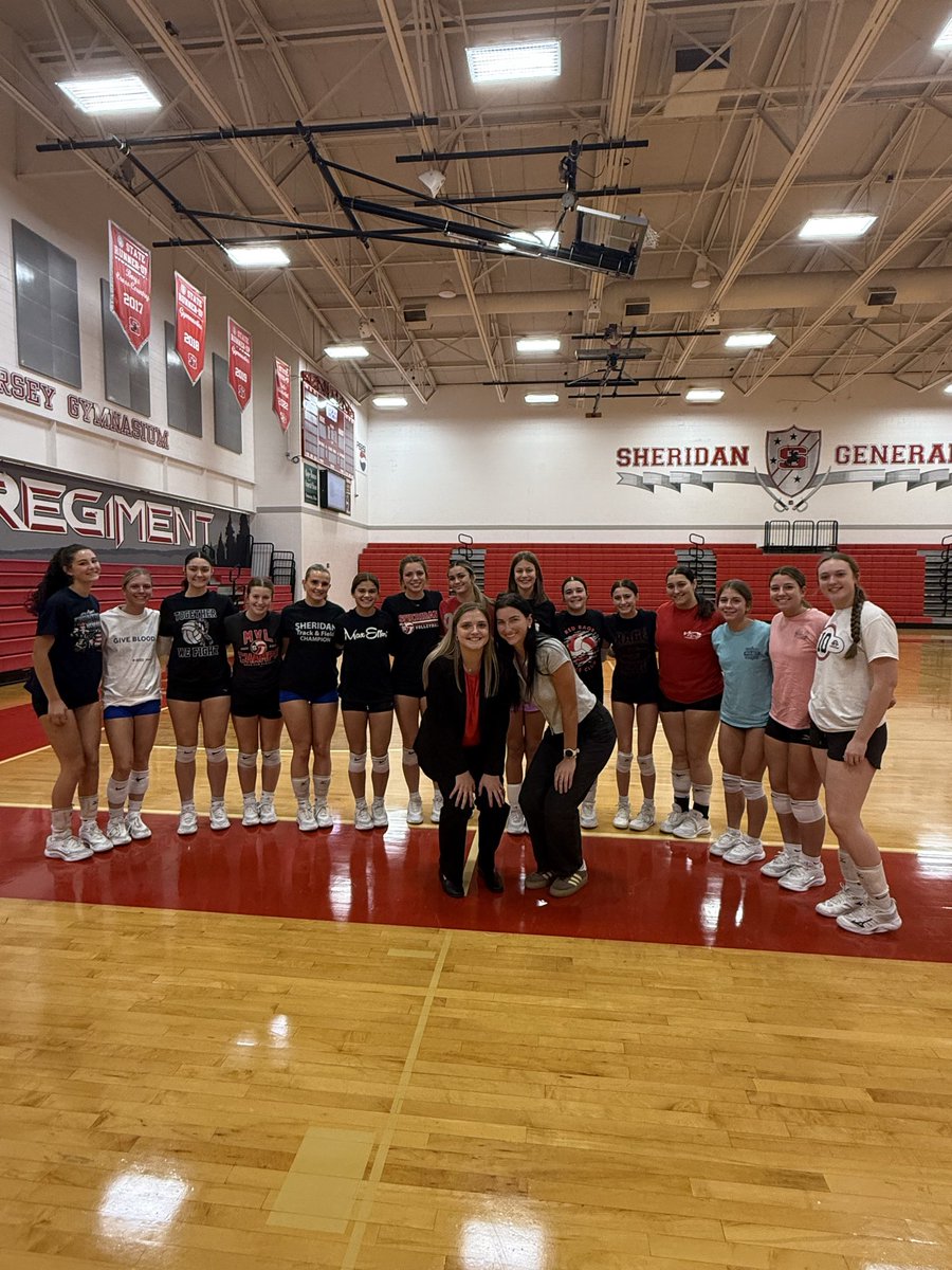 Huge thank you to two Sheridan Vb alums and Hall of Fame Inductee Kendyl Mick and Hall of Famer Rachel Cooke for speaking with our Varsity team yesterday to get us pumped up for tournament time!!