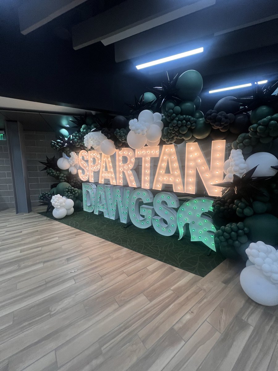 CedWilliamsjr_'s tweet image. I had an amazing time at MSU today! Thank you @ColeMoore1991 and @SeanLevyMSU for having me out, can’t wait to be back! ⚔️

@DCCfootball @jcessante @LegacyLouAdams @35Lewis53