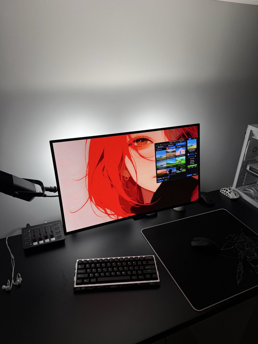 wxvesetup's tweet image. I think I’m addicted to wallpaper engine

#desksetup