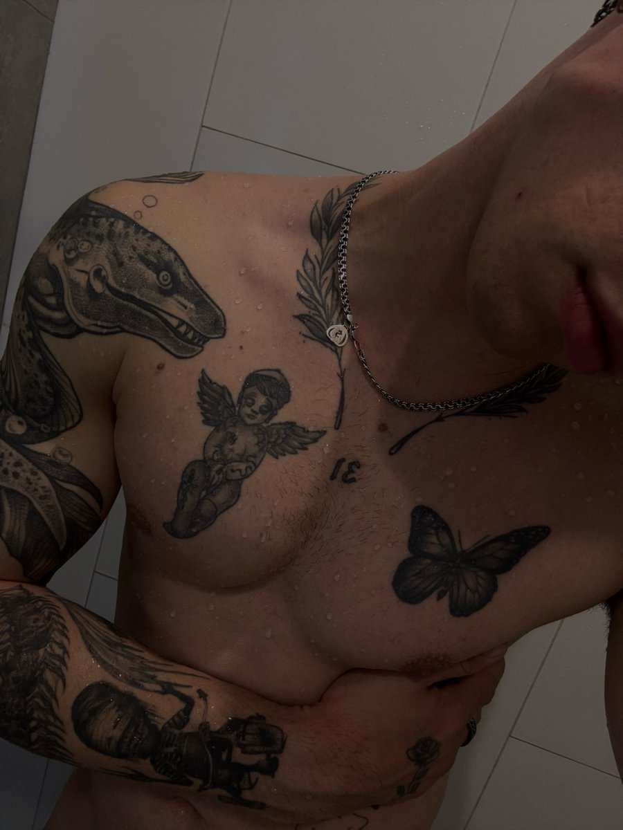 sunsetdimash's tweet image. Ти лиха 😴

#fit #fitness #gym #body #abs #aesthetic #fitspo #gymmotivation #muscle #fitboy #fitnessmodel #bodygoals #mensphysique #fitlife #selfie #gymtime #physique #hotguy #instafit #fitvibes