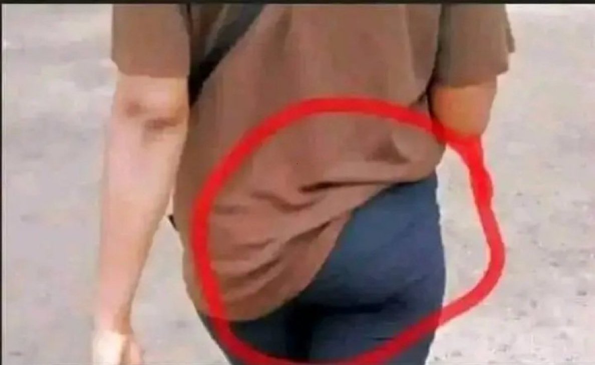 Varticoo's tweet image. Why do ladies do this?