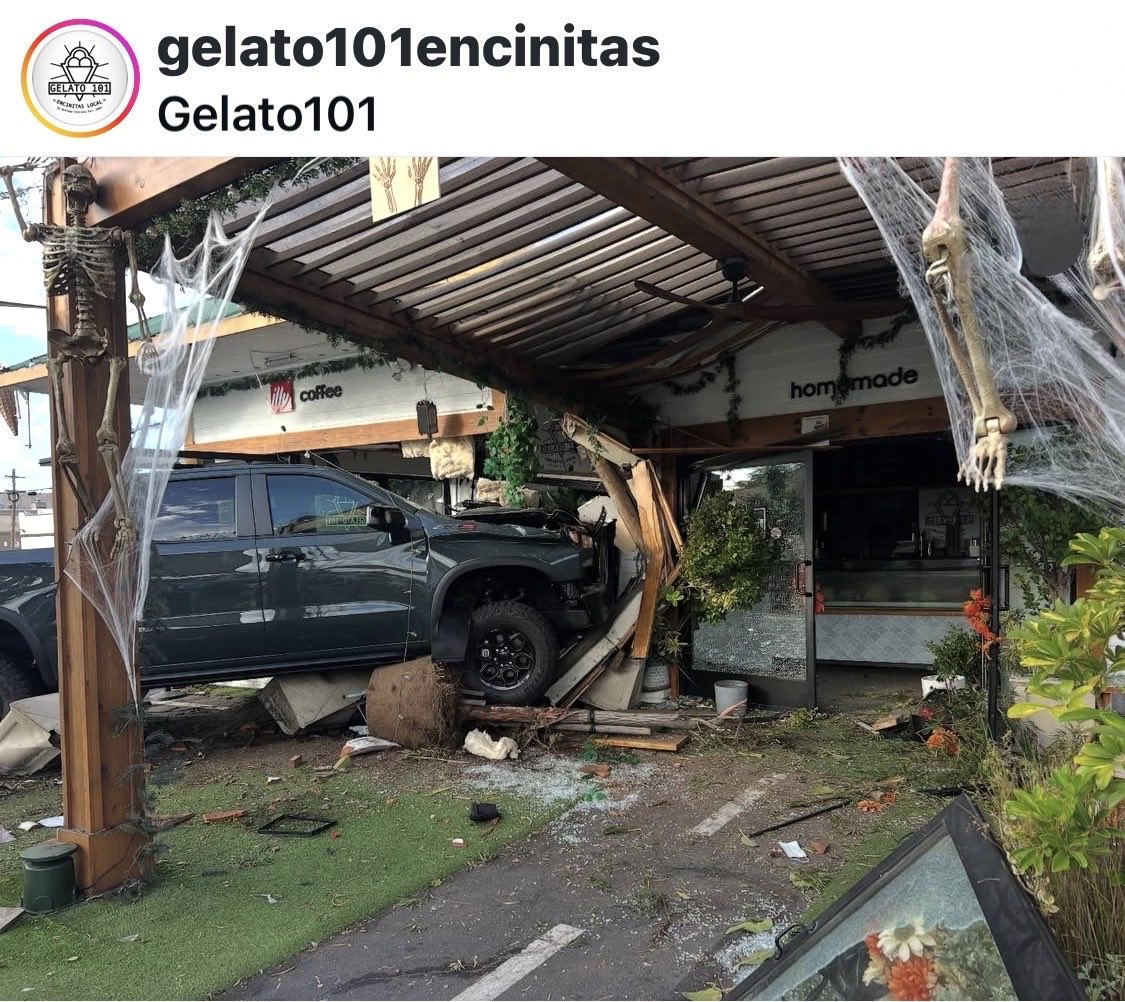 amyforsandiego's tweet image. Help Gelato101 in Encinitas, California rebuild after a suspected drunk driver crashed into their shop, injuring a 9-year-old boy inside. This family-owned small business needs our support now more than ever.

gofundme.com/f/help-rebuild…