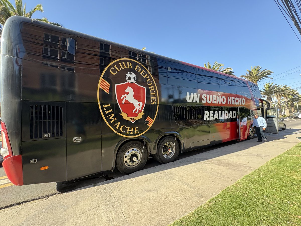 El plantel de Deportes Limache ya llegó a La Serena para enfrentar la semifinal de vuelta ante <a href="/CDLS_OFICIAL/">CD La Serena Oficial</a> en La Portada.
La ida fue 2-0, aunque "Popin" Castro en comentario a la bajada del bus señaló que "no hemos ganado nada todavía" #OnlyGranates