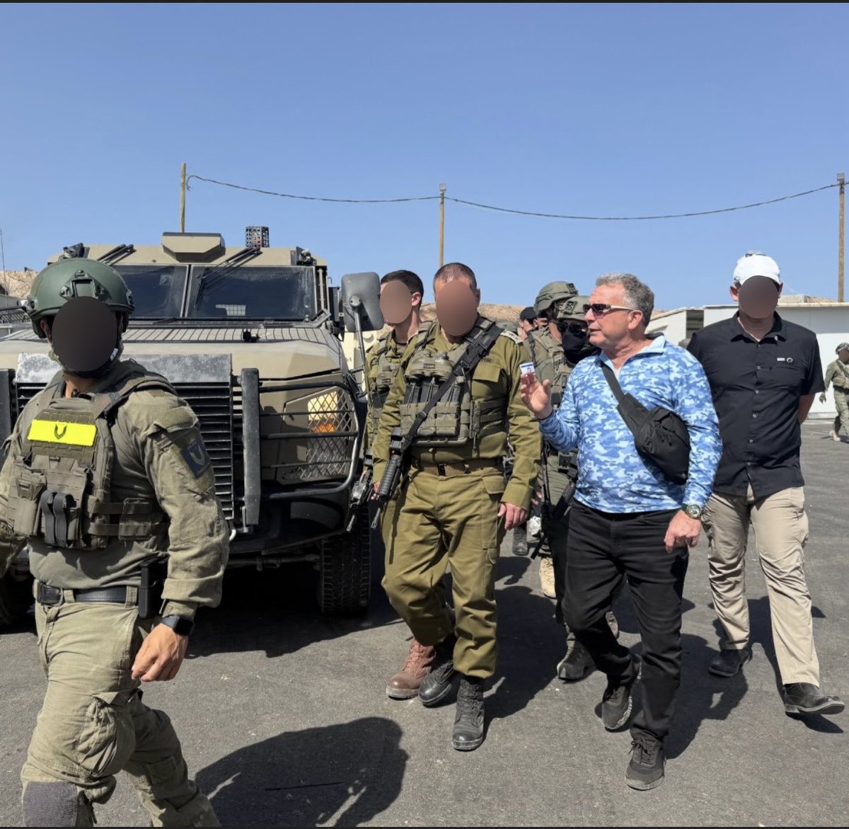 SEPeaceMissions's tweet image. Admiral Cooper, Jared Kushner and I traveled to Gaza today to verify Israel’s compliance with Phase I of the agreement. We received detailed briefings on security, humanitarian aid, and deconfliction efforts. With continued commitment, peace remains within reach.