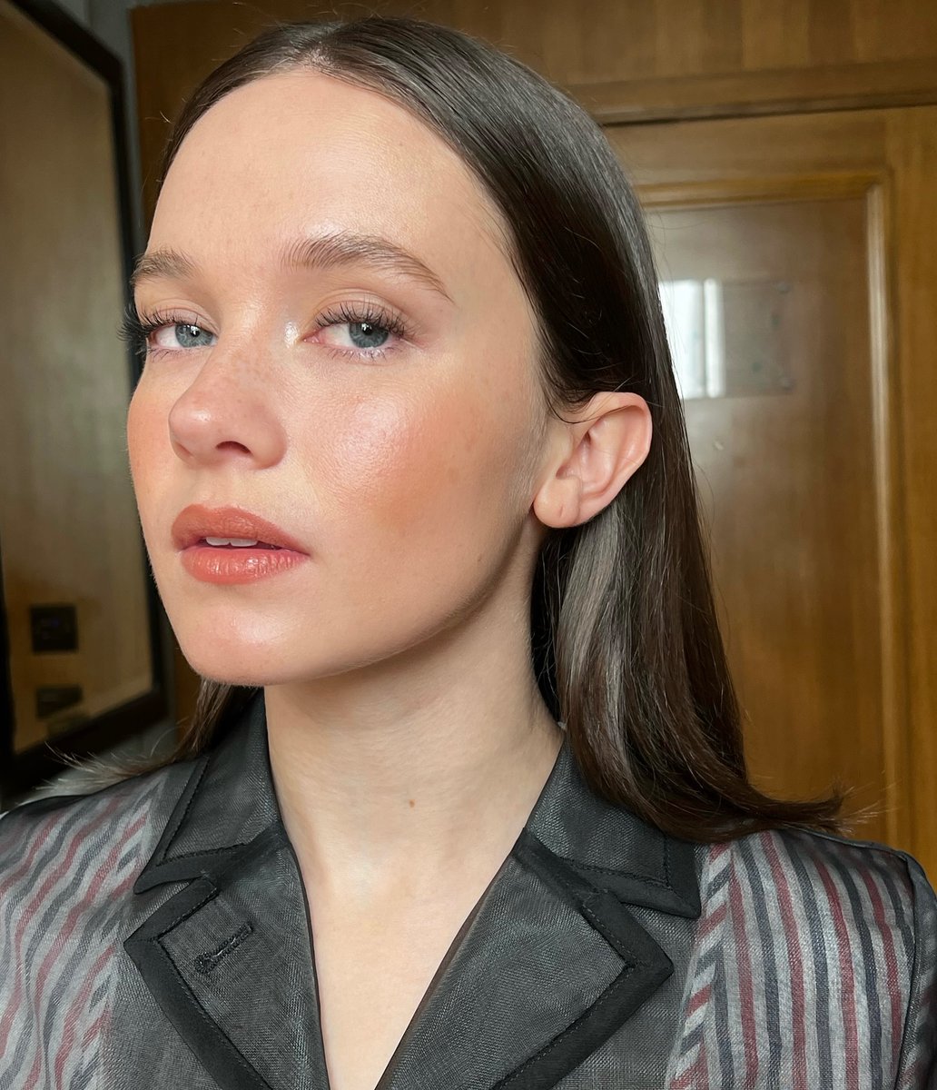 JumpTrailers's tweet image. Cailee Spaeny via lorencanbymakeup
