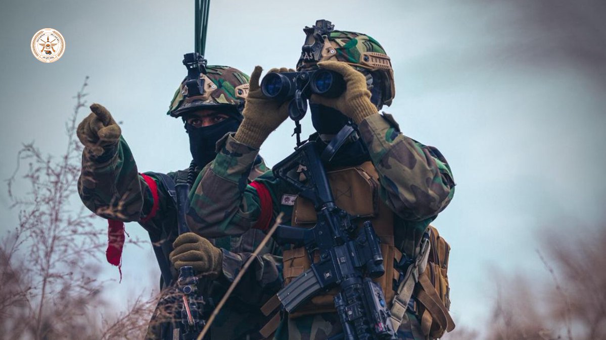 MoDAfghanistan2's tweet image. Clarification
The Armed Forces of the Islamic Emirate of Afghanistan, tonight conducted a successful retaliatory operation against the centers of Pakistani forces along the Durand Line in response to the repeated violations of Afghanistan's sovereignty by the Pakistani military