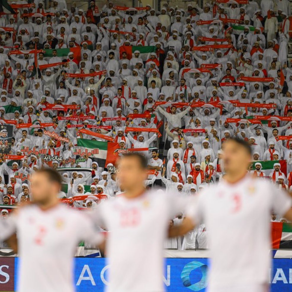 جماهير الأبيض "فرحة وطن" 
تحرس الحلم في قطر
وبإذن الله تعود بالخبر❤️🇦🇪