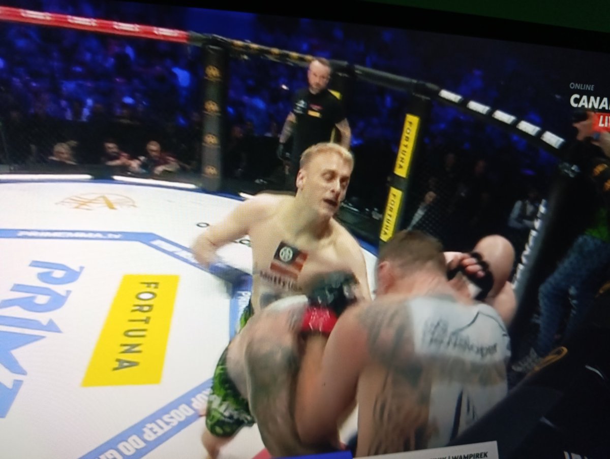 3 synów chce położyć spać najebanego ojca
#primemma14 #primemma #prime