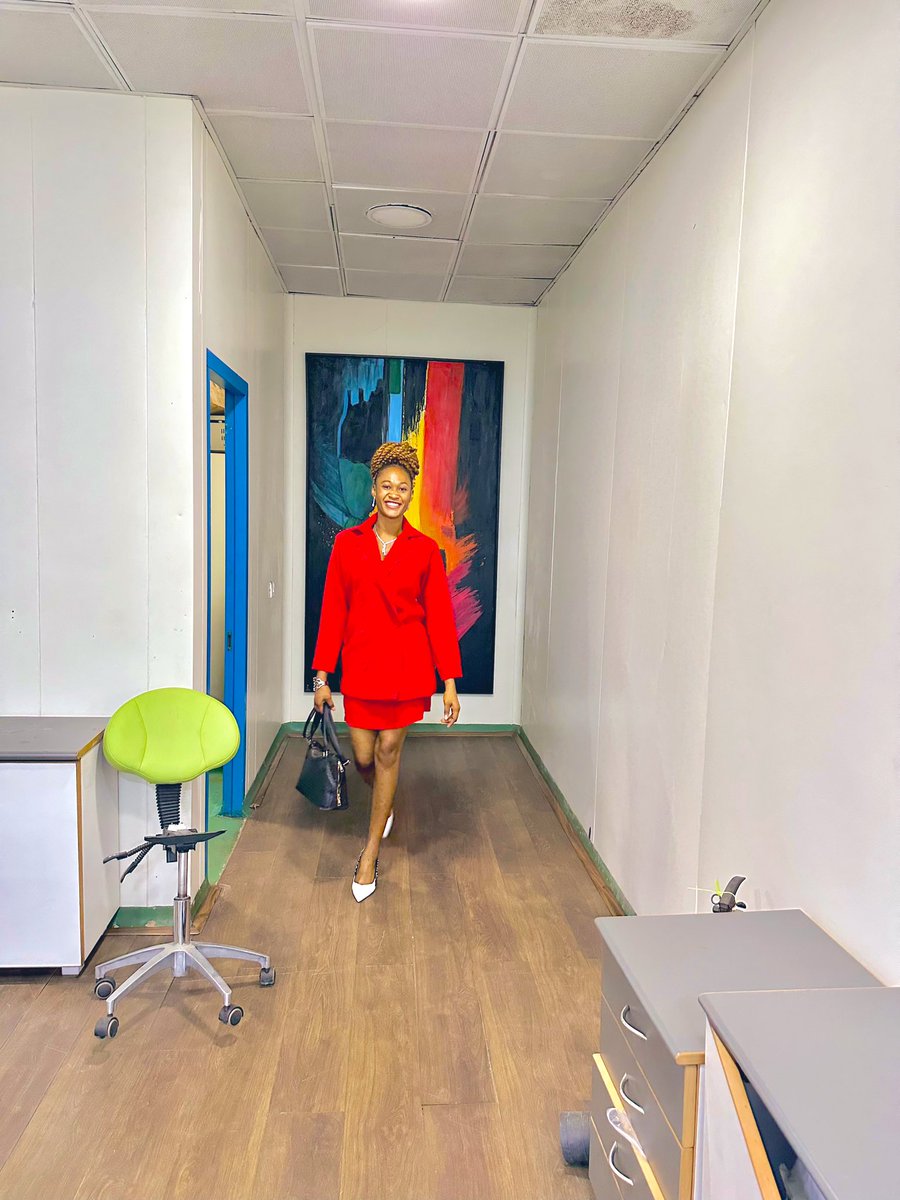 Bk_by_Brigetta's tweet photo. No caption just cuteness 🥰💃💃 https://t.co/ysY5OIXTXT