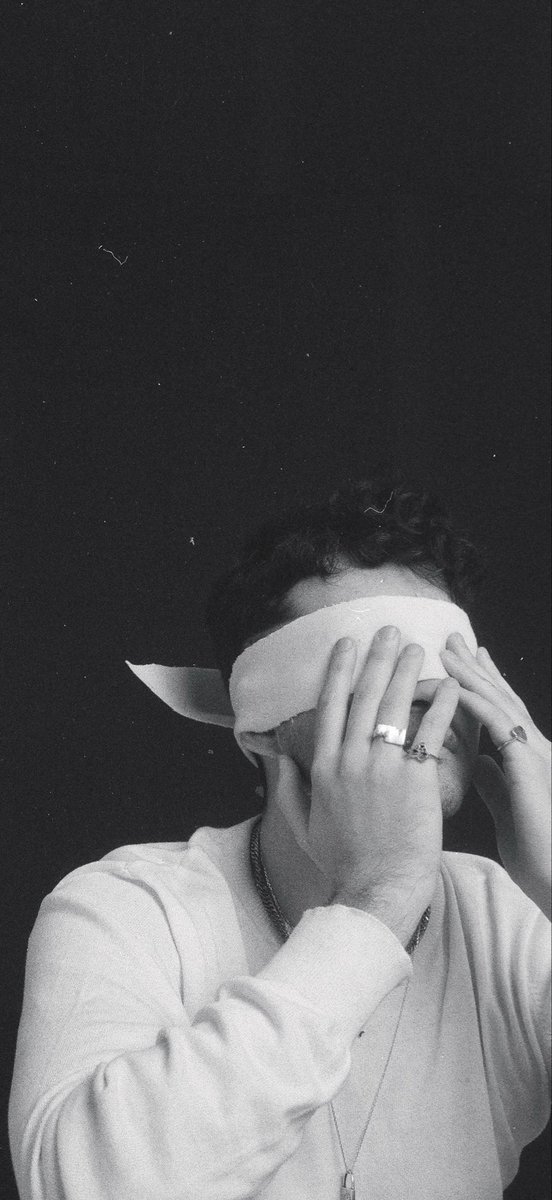unlockscreen's tweet image. — jão “anti-herói” album  + lyrics wallpapers | 🏹

like &amp;amp; rt if you use it!! /bel and math