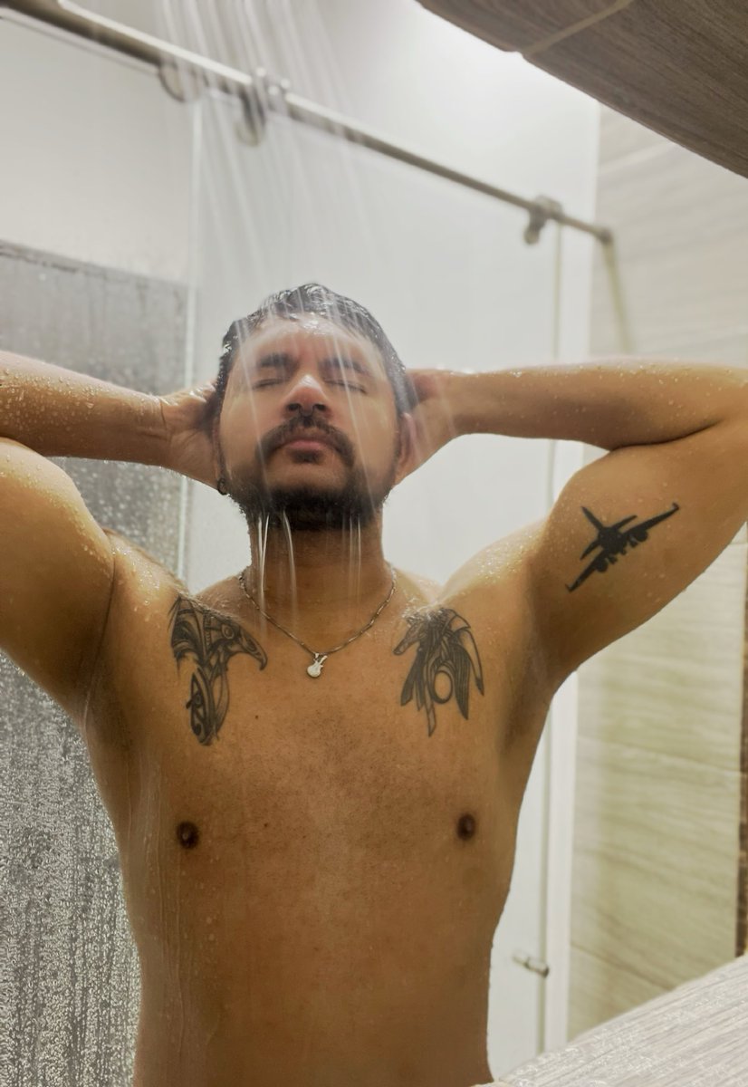 ESCORPIO tweet media