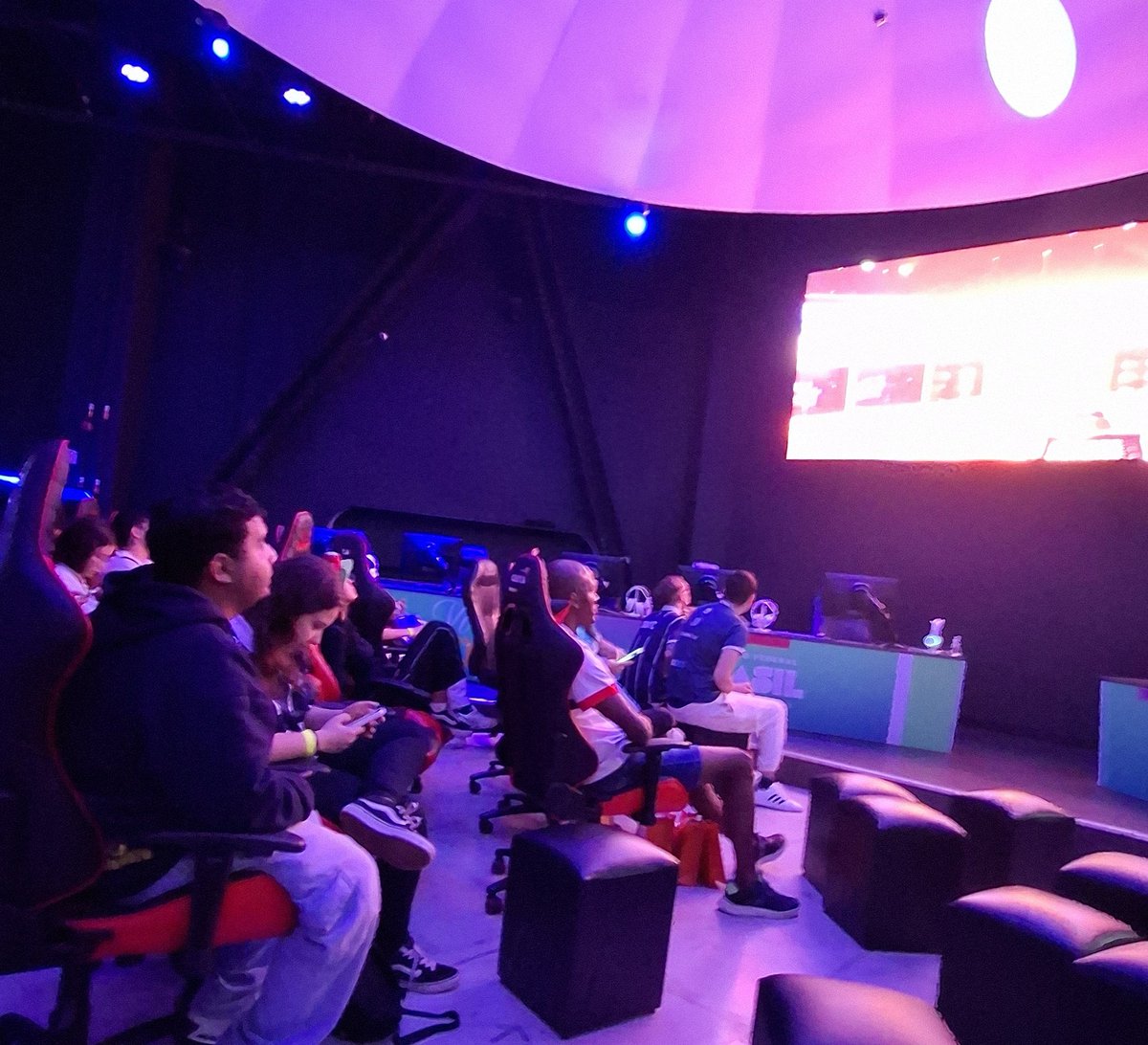 Acompanhando diretamente da WatchParty do <a href="/MIBR/">MADE IN BRAZIL.</a>!
 #VCTGameChangers