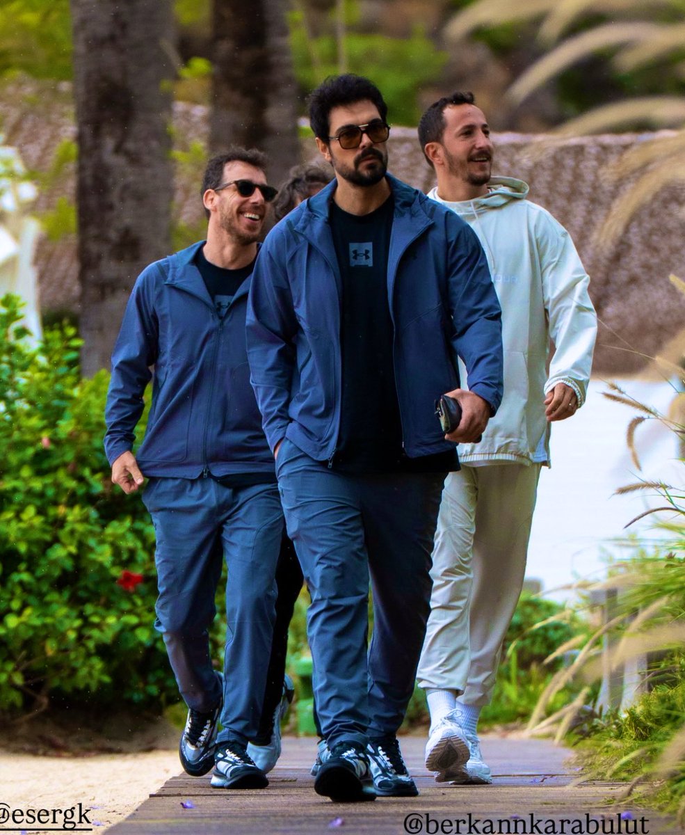 Walk in like a BOSS 😎😎

#HalilİbrahimCeyhan