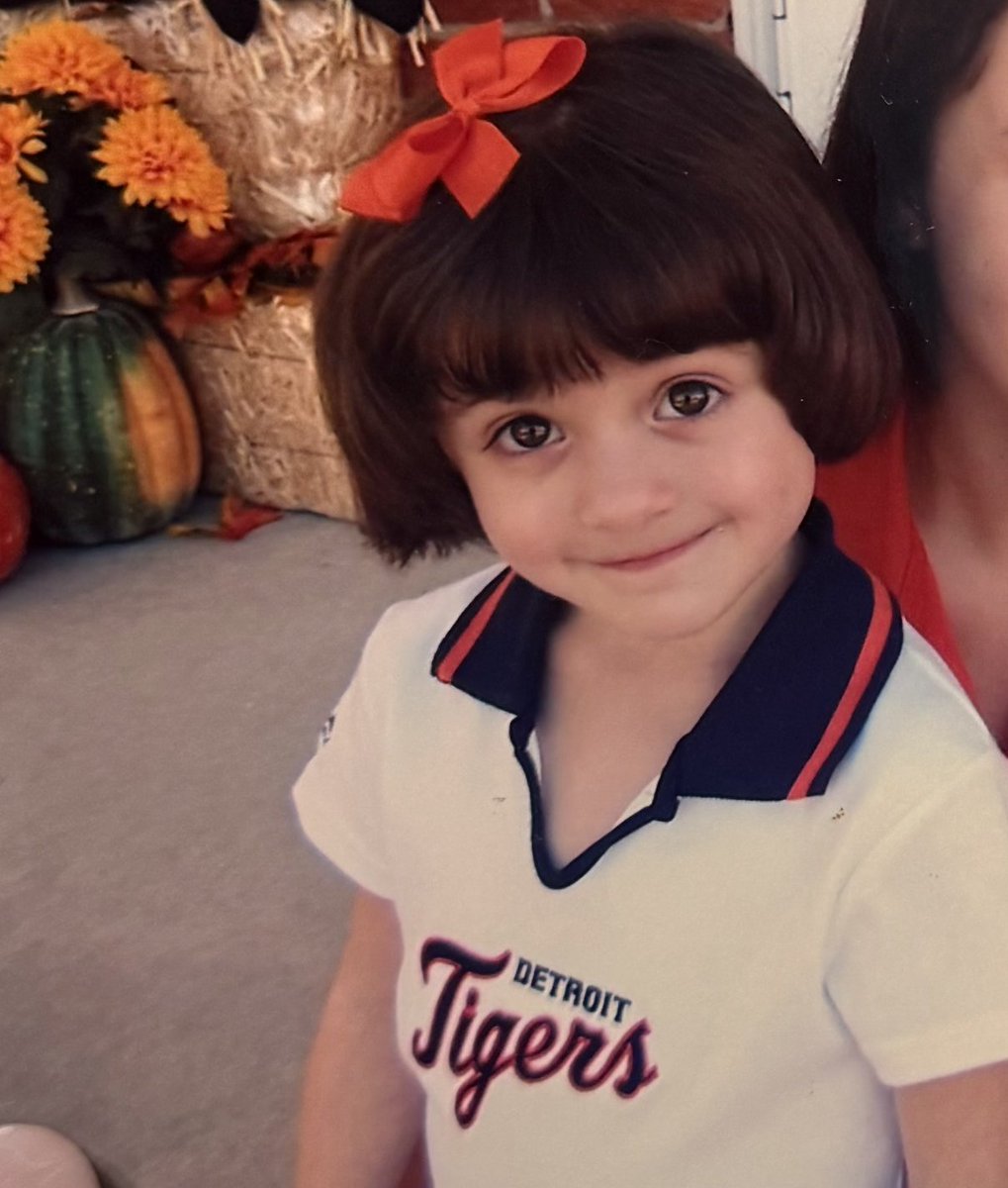 Kara Wolfbauer tweet media