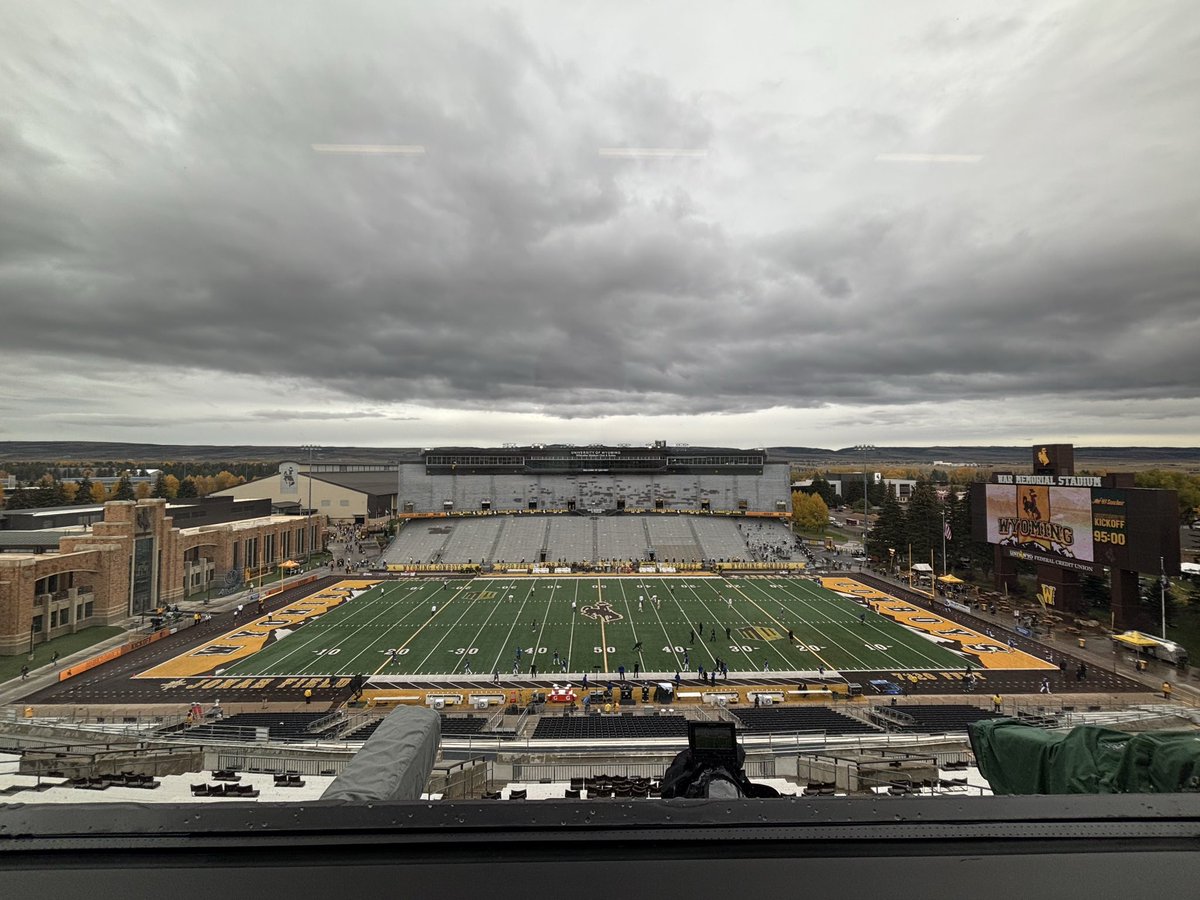 San Jose State (2-3 overall, 1-0 MW) taking on Wyoming (2-3, 0-1) here at the War today.

Cowboys looking to end a 3-game skid. Any predictions?