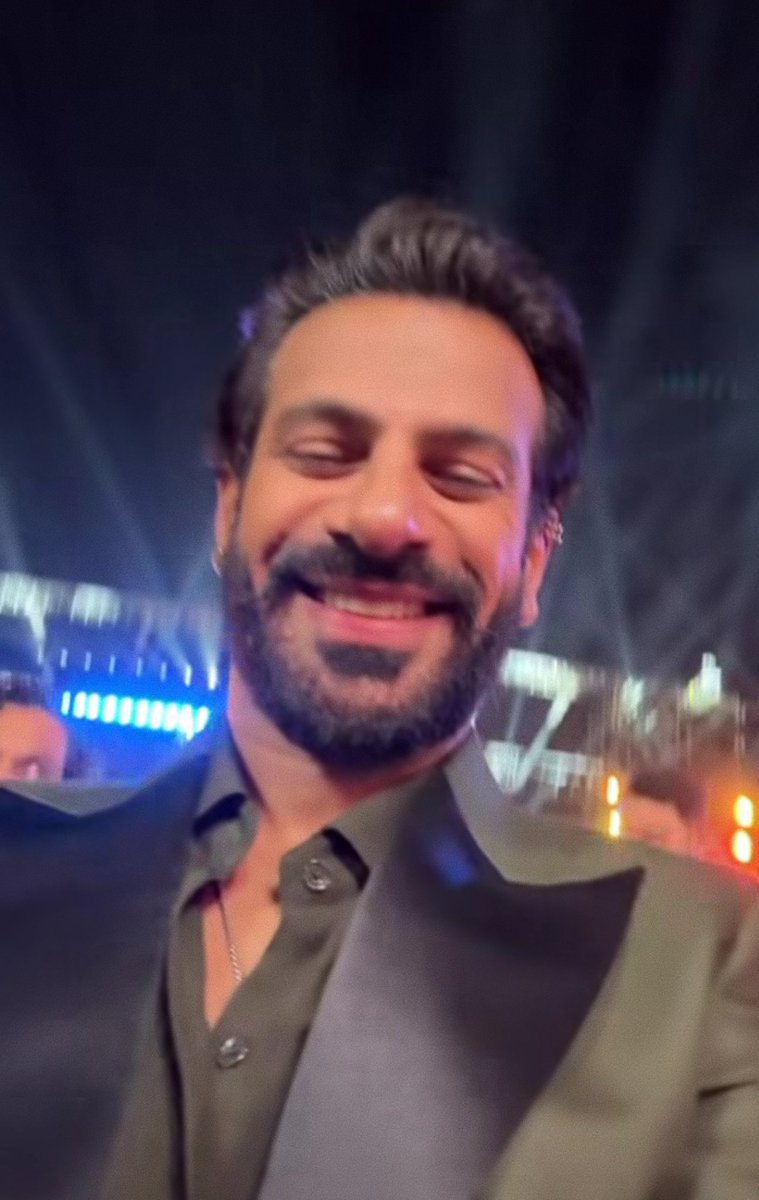 srk on kv's insta this is the best thing ever ever