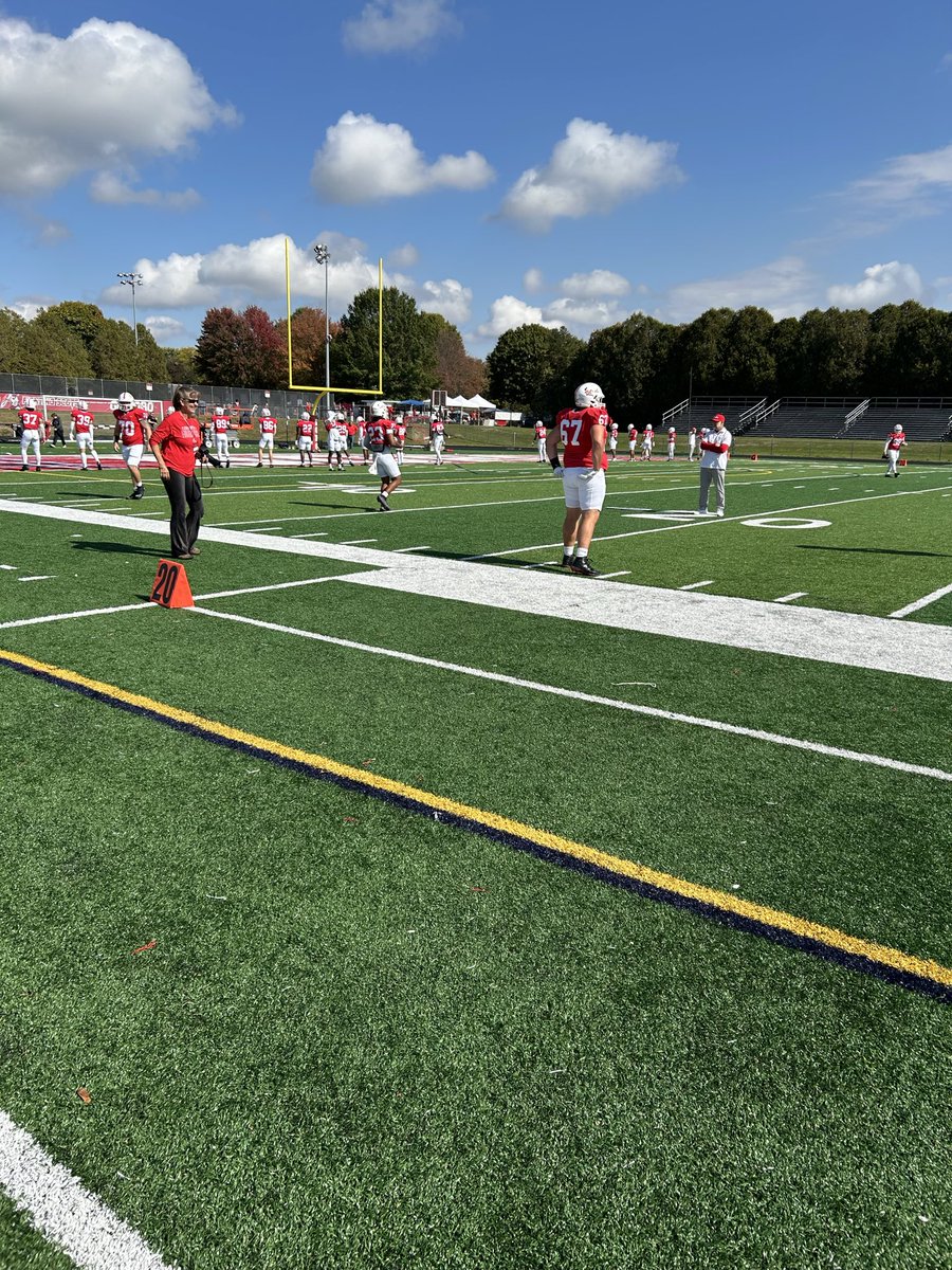 Had a great time up at Edinboro today. Loved the campus. Thank you to <a href="/CoachGriffith_/">Zach Griffith</a> for inviting me up and talking to me. Thank you to <a href="/CoachMattScott/">Matthew Scott</a> <a href="/CoachMBryer/">Max Bryer</a> and all the other coaches for having me! Excited to further the process!