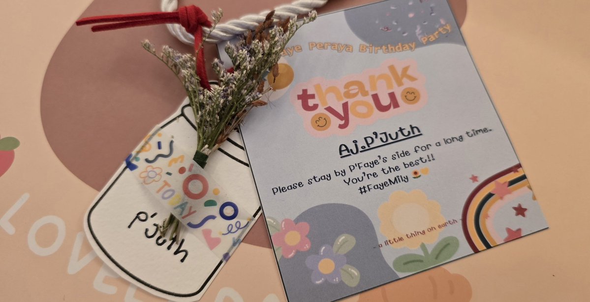 juth's tweet image. After I finished teaching, I rushed straight to One Bangkok. But since my university is in Rangsit, it took quite a while to get into the city.

Some fans DM’d me, telling me that I had to arrive before 3 p.m. to register and claim my benefits.
I managed to get there just shortly…