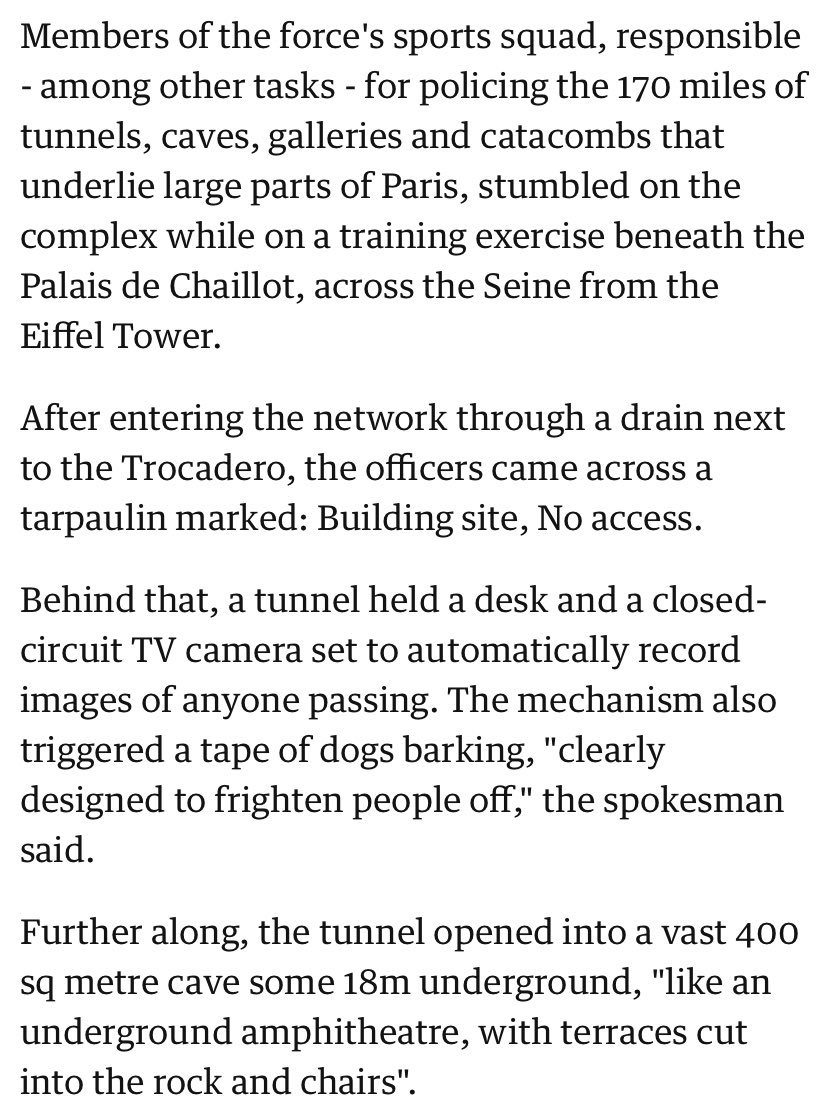 blauer_geist's tweet image. In 2004 police were conducting a training exercise in the catacombs and found, after moving past a desk and a tape playing audio of snarling dogs, a fully equipped cinema and tavern. When they returned 3 days later, the equipment was gone, with a note: “Do not try to find us.”
