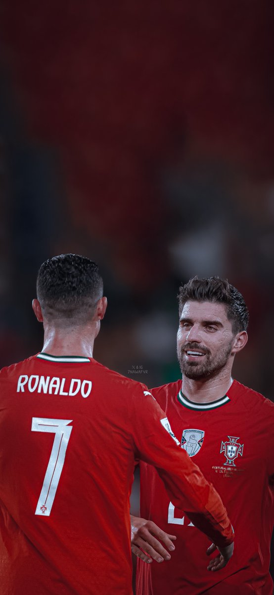 7nawafvr's tweet image. 4k | Cristiano Ronaldo &amp;amp; Ruben Neves ❤️🇵🇹✨

• #CR7 | #Portugal 
• #Wallpapers
