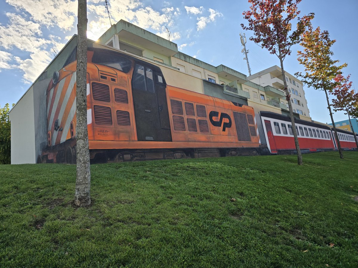 Este mural en 3D de Monção 👌 #streetArt