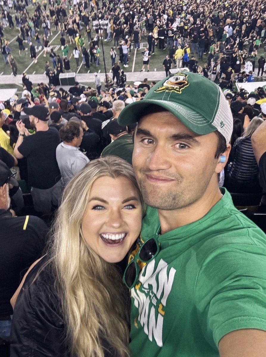 RheinDAmacher's tweet image. #GoDucks 🦆
