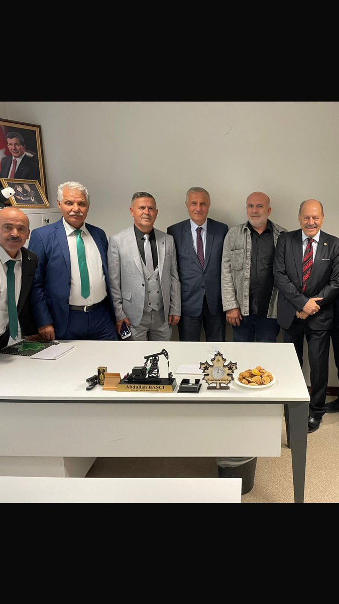 Bugün parti Genel merkezimizin yeni binasının açılışına katıldık. Partimize ve milletimize hayırlı olsun.
<a href="/Ahmet_Davutoglu/">Ahmet Davutoğlu</a> <a href="/ahmetarslan42/">AHMET ARSLAN</a>