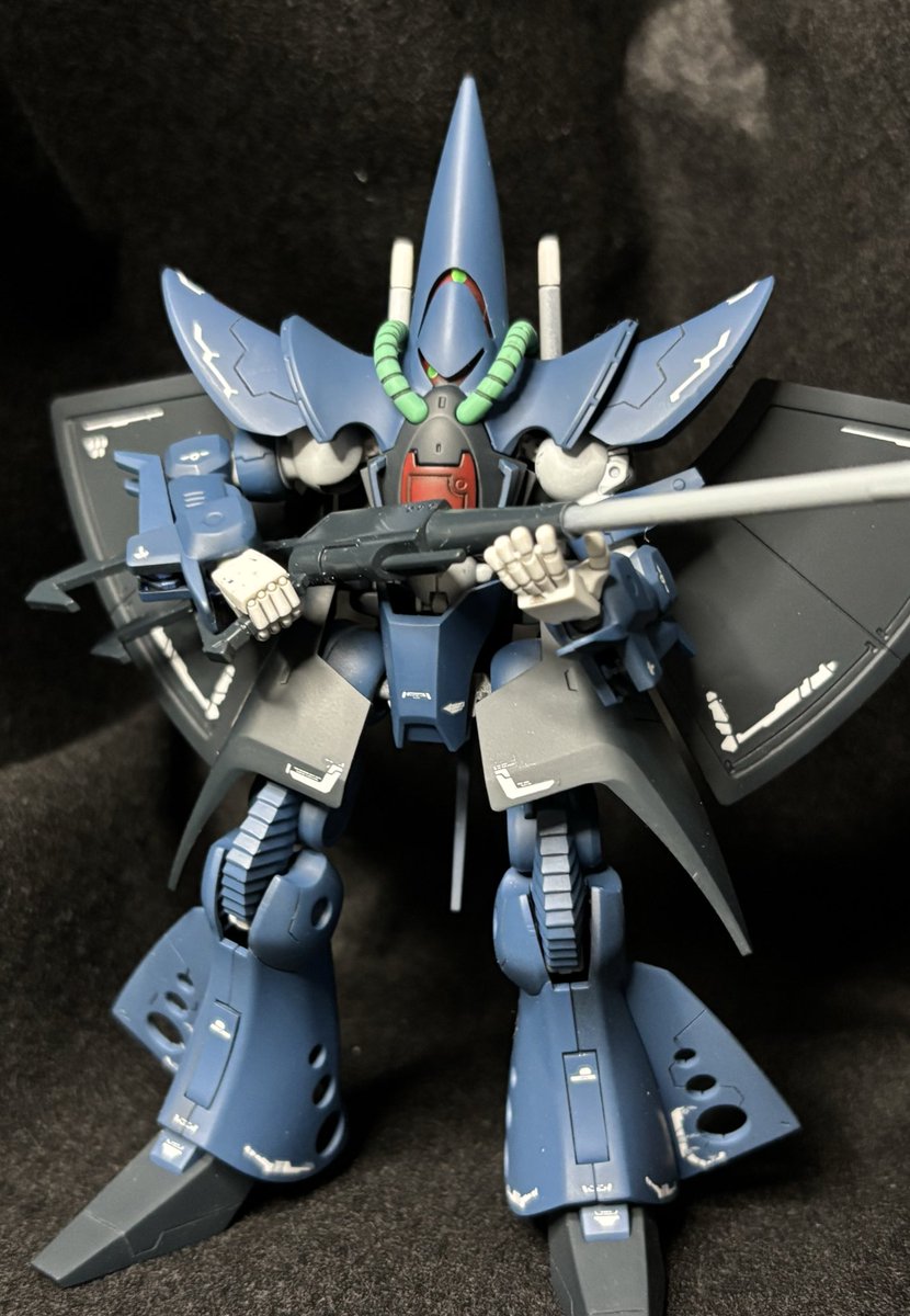 connect01model's tweet image. おはようございます。
昨日はちょっと買い物に行った位で、割りとのんびり過ごしました😊
夜はスペで話しながら次作のパチ組。なかなかパーツ細かくて、妖怪が怖い感じ💦💦
ハンブラビは渋くまとめたから、次はどうするかね〜🤔🤔
皆様、今日も一日ご安全に✨✨
#おはようモデラー
#ガンプラ