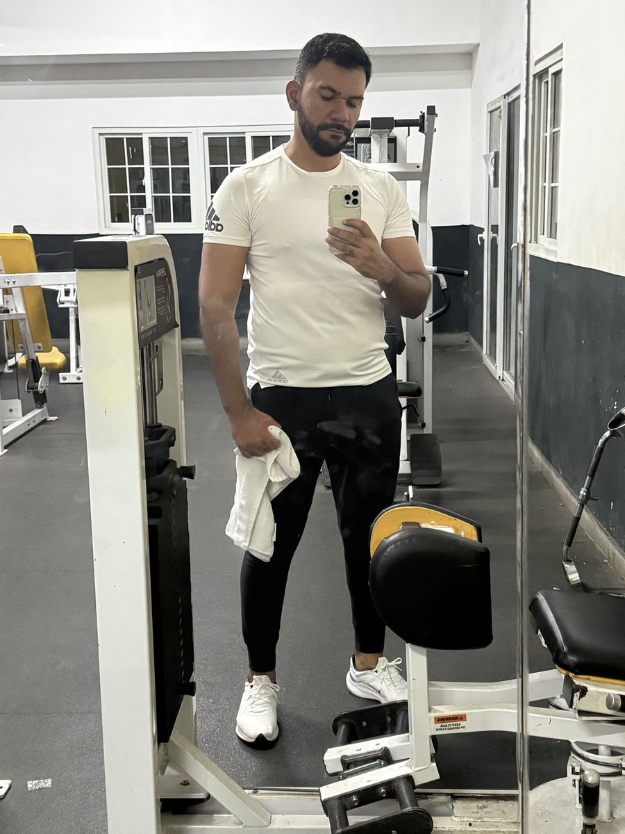 vcastillero30's tweet image. #gym #men #beard