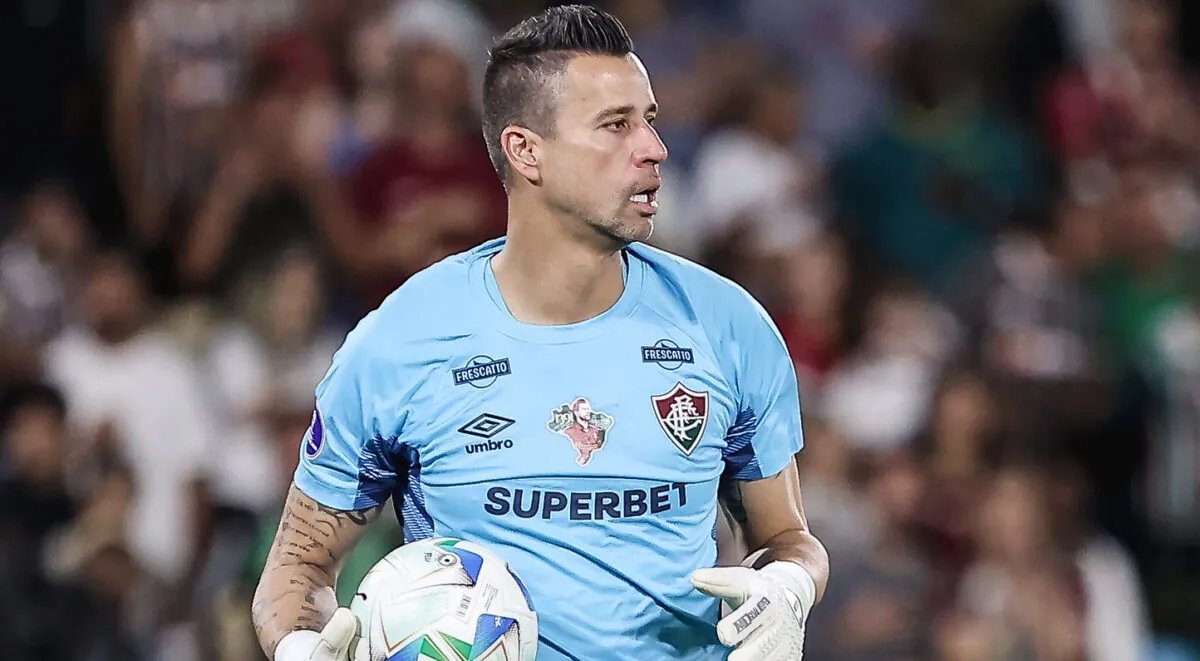 NETFLU's tweet image. Quarto com mais “clean sheets” pelo Fluminense no Maracanã, Fábio pode aumentar números em sequência
netflu.com.br/quarto-com-mai…