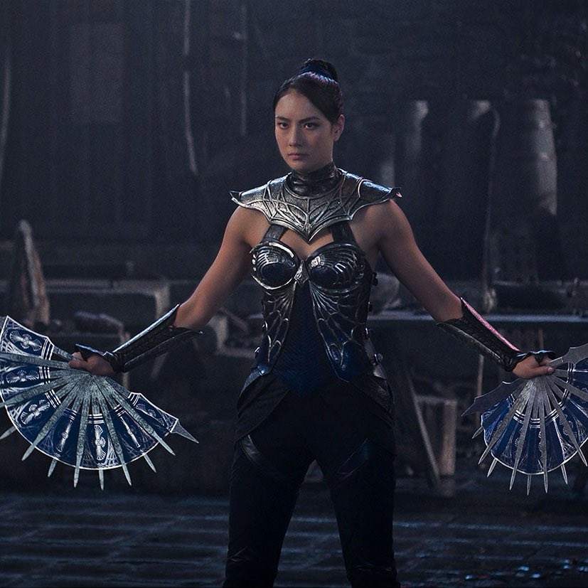 GeekVibesNation's tweet image. Johnny Cage and Kitana are confirmed to be the two leads of #MortalKombat2 

“We’re gonna get a ton of backstory for those two”