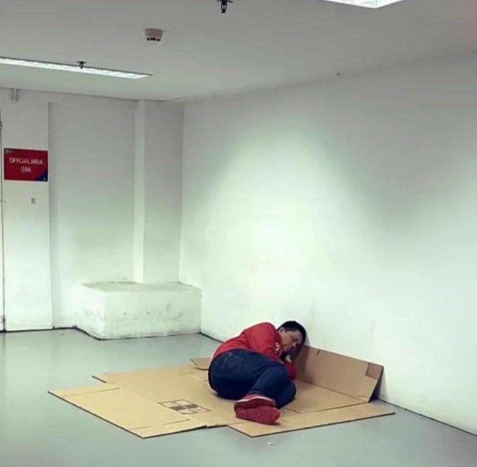 10 ribu supporter Timnas Indonesia Teriak nama " SHIN TAE YONG SHIN TAE YONG "

Kluivert &amp; Erick Thohir Bilek :

#KluivertOut #ErickOut #TimnasDay