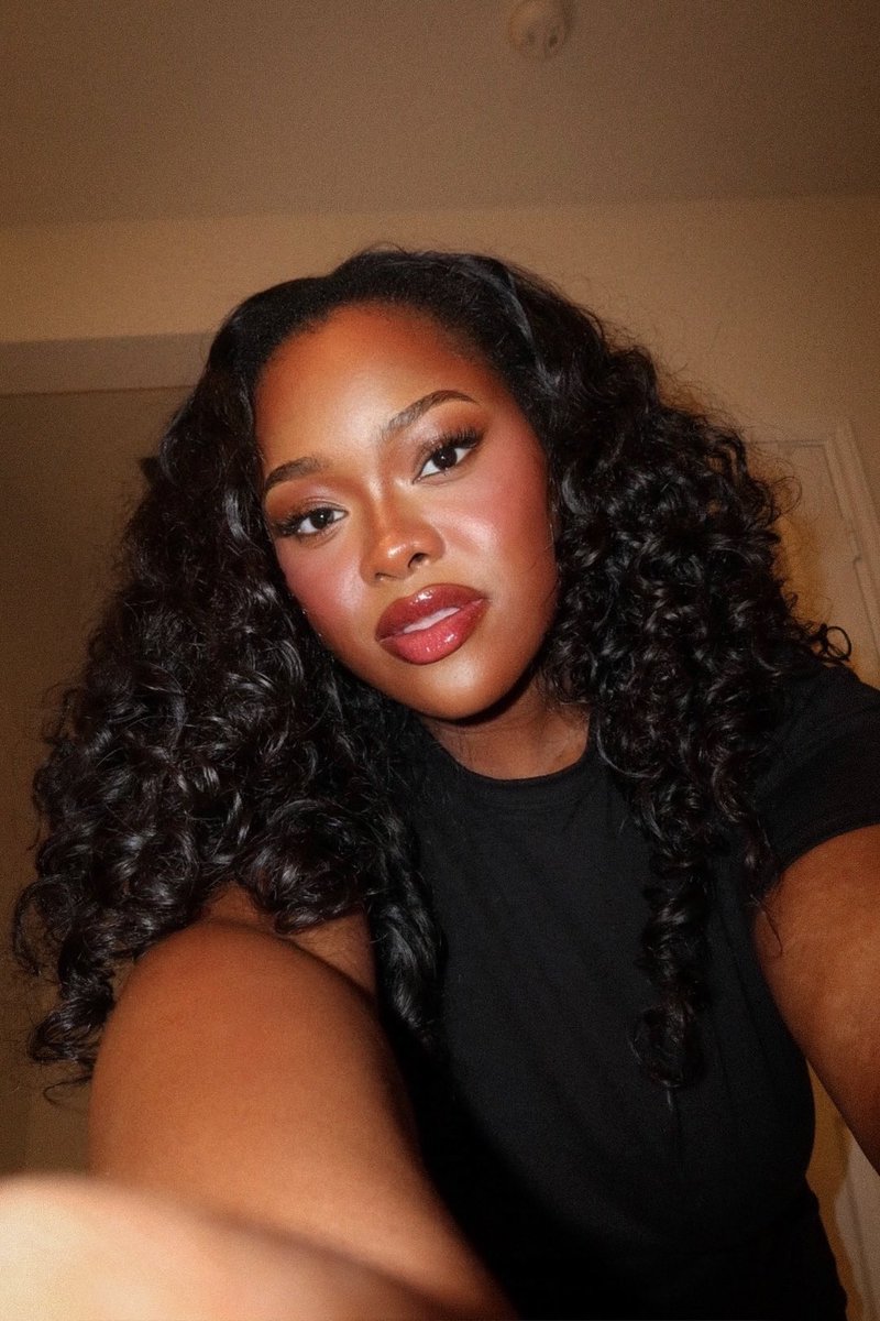 SamizzlMyNizzle's tweet photo. 💋🌺 https://t.co/tJ0hsXG8P4