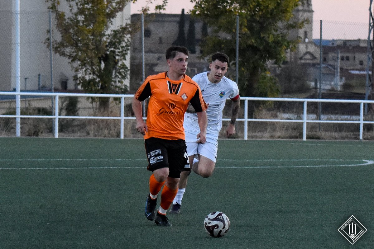 📸 Estas son algunas imágenes de nuestro primer partido de liga esta temporada durante la tarde de hoy.

UD Mirobrigense 2⃣ (Agudo y David Sierra)
<a href="/AlbadeTormesCF/">Alba de Tormes CF</a> 4⃣

#UnaHistoriaPorContar