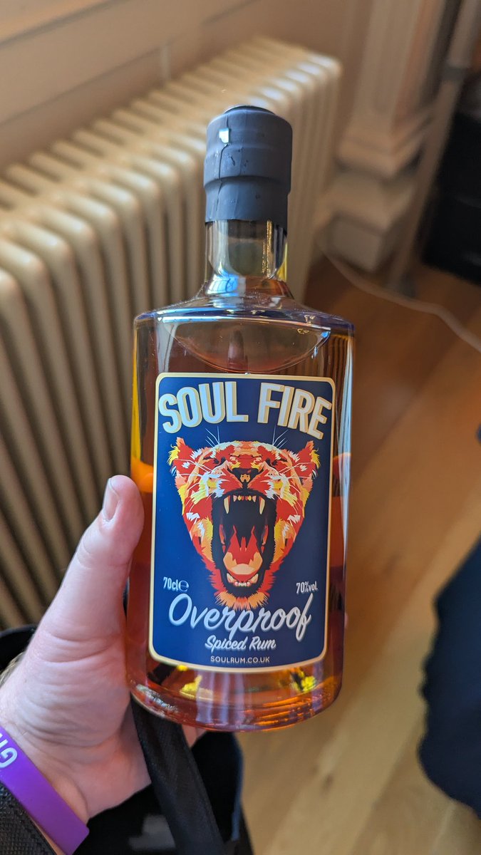 jaythejza's tweet photo. Gin &amp; Rum Festival, it was good to try lots of new drinks that you don't usually see around &amp; discover I actually like Rum, especially the 70% Overproof Rum, Soul Rum which was very tasty! The vendors edwere also super happy &amp; very informative.
#GinAndRumFestival https://t.co/J3gJObTdSE